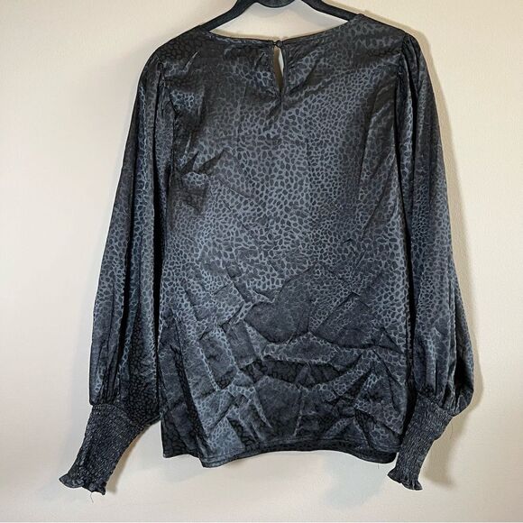 ✨ Vine & Love Women’s Black Silky Top Medium NWT - Picture 6 of 9